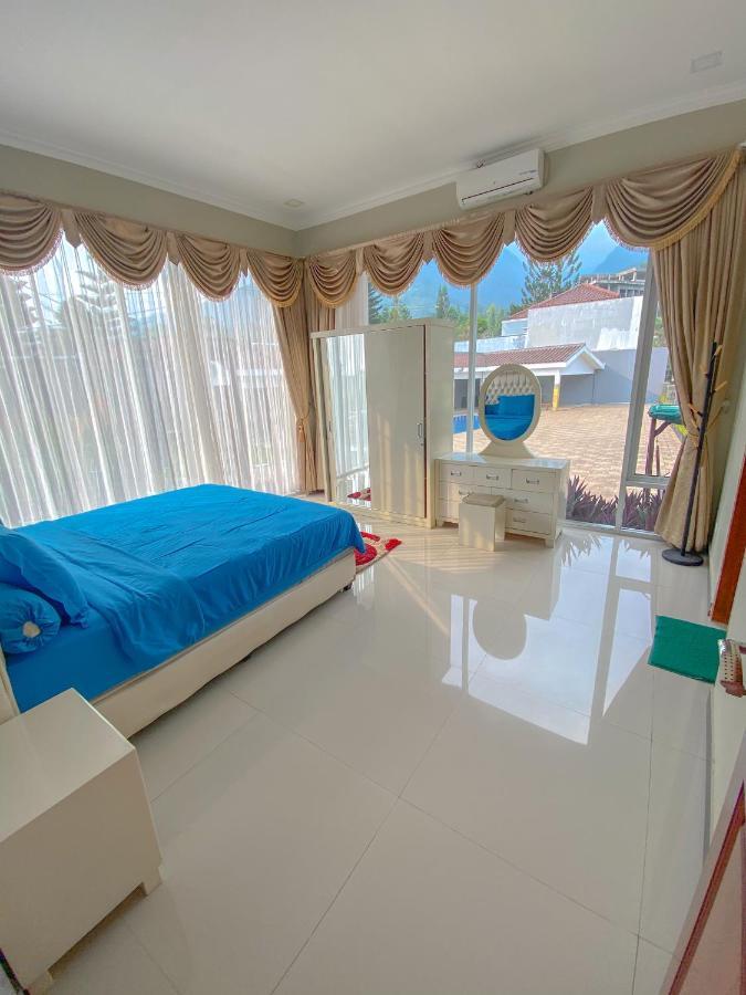 Villa Andalus 3 Puncak Bagian luar foto