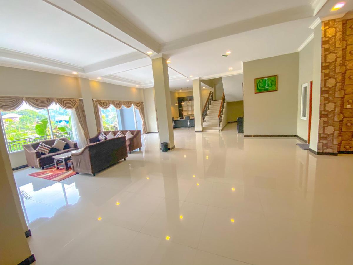 Villa Andalus 3 Puncak Bagian luar foto