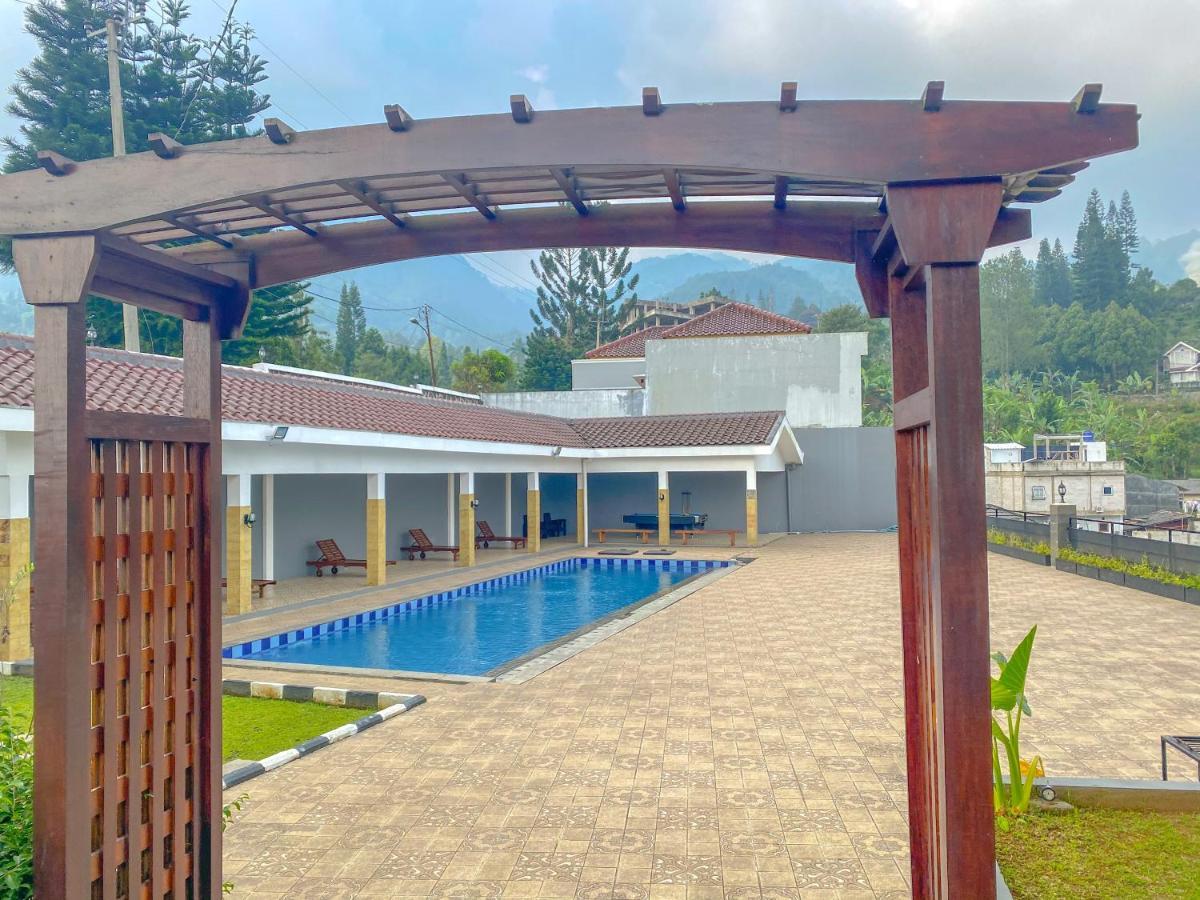 Villa Andalus 3 Puncak Bagian luar foto